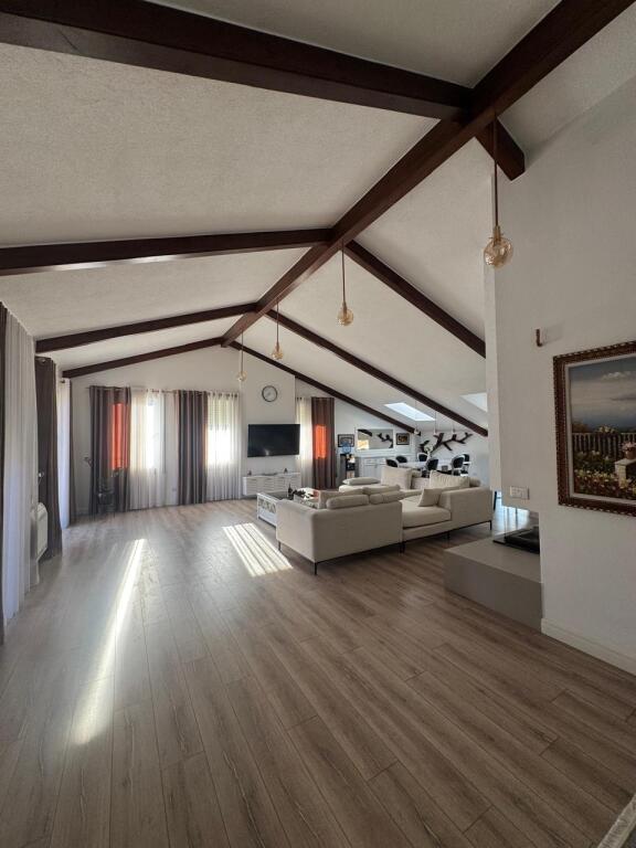 🌿 Penthouse for Rent – Secret Garden Residence, TEG