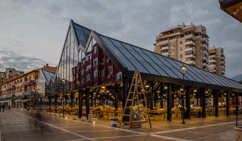 Apartament me qera 2+1 Pazari i Ri