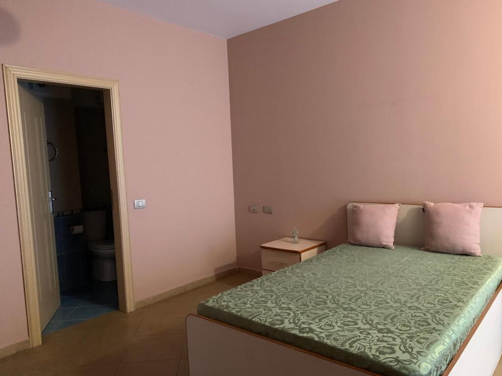 Apartament 2+1 per qira ne Zog te Zi