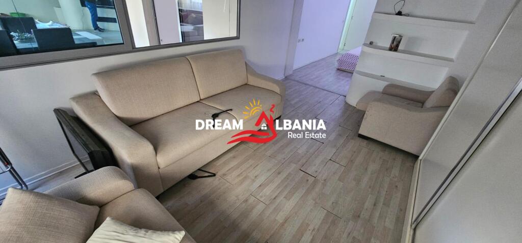 Super 2+1 apartment plus closed veranda for sale at Pallati me Shigjeta (ID 41212092)