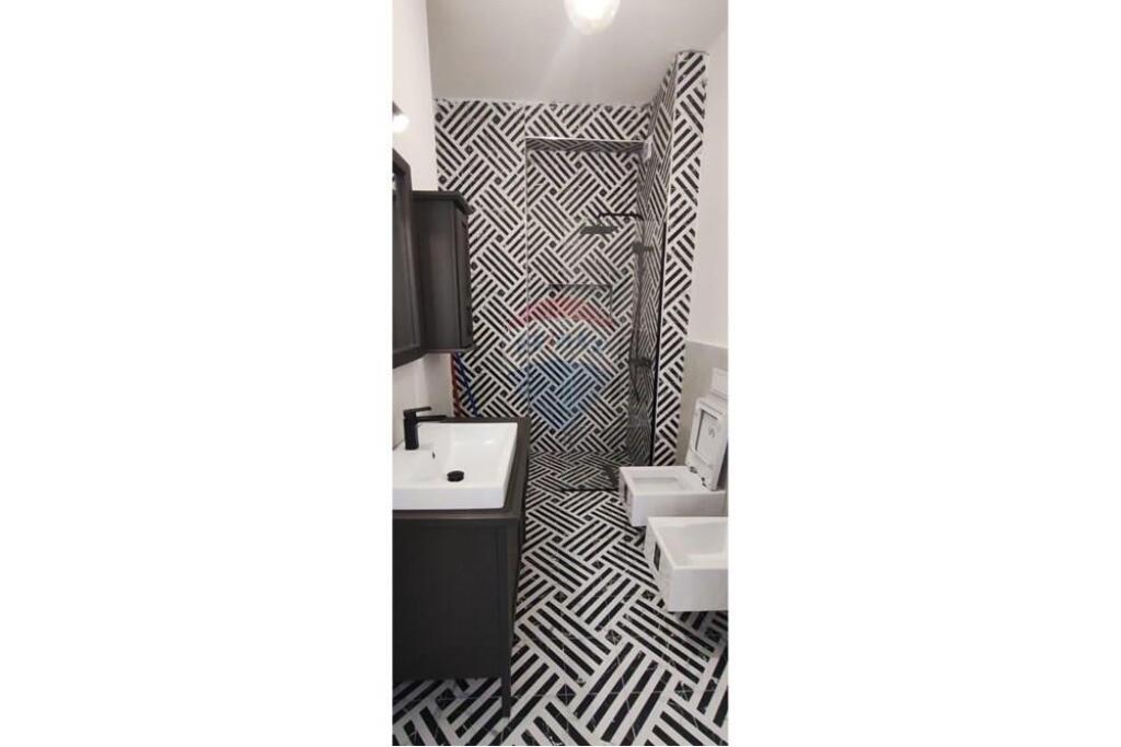 Bulevardi i Ri, Tirana, Apartment for Rent!