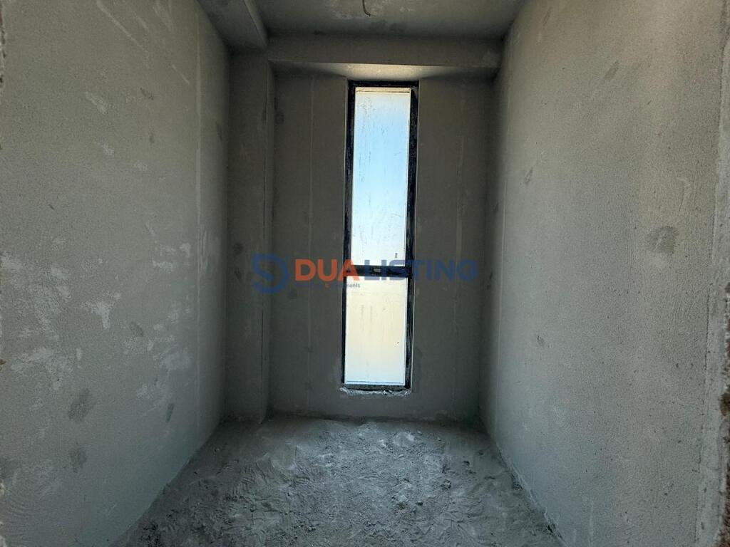 Shesim apartament 2+1 me oborr privat dhe verandë në Residencen Tulipan.