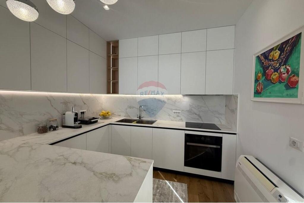 LIQENI I THATE, SHESIM APARTAMENT 2+1 + GARAZH