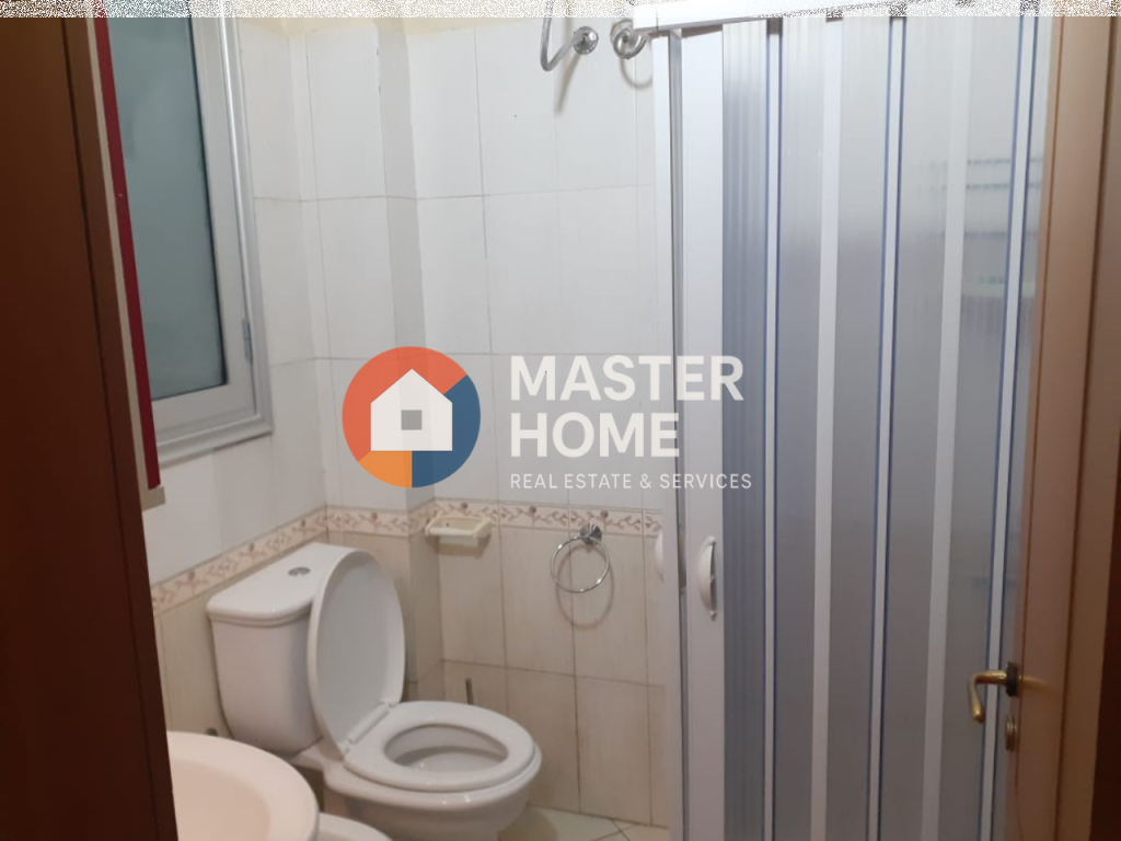 ✨ Apartament me qira në Lungomare, pranë Shkollës së Marines – Vlorë ✨