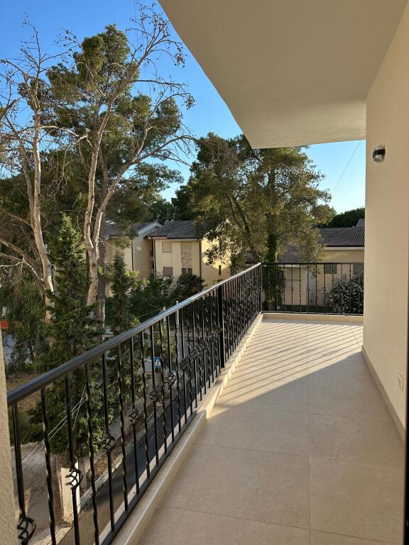 Apartment 2+1 for sale  Golem Durrës