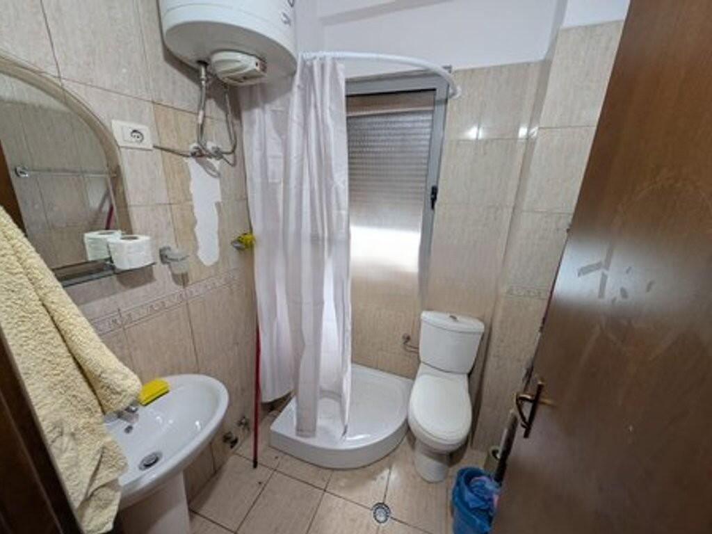 Jepet me qira apartament 1+1 tek Ish Ekspozita 500 € /Muaj