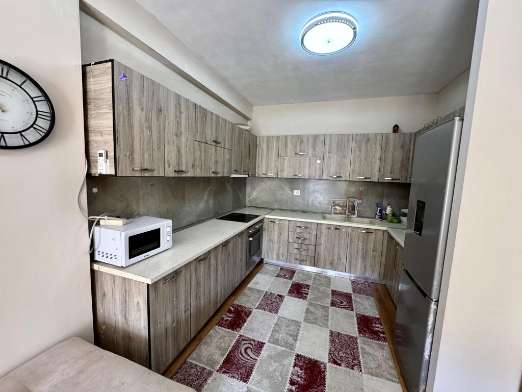 📣 QERA Apartament 2+1 Me 2 Tualete 📍 Tek Kopeshti Zoologjik ✨