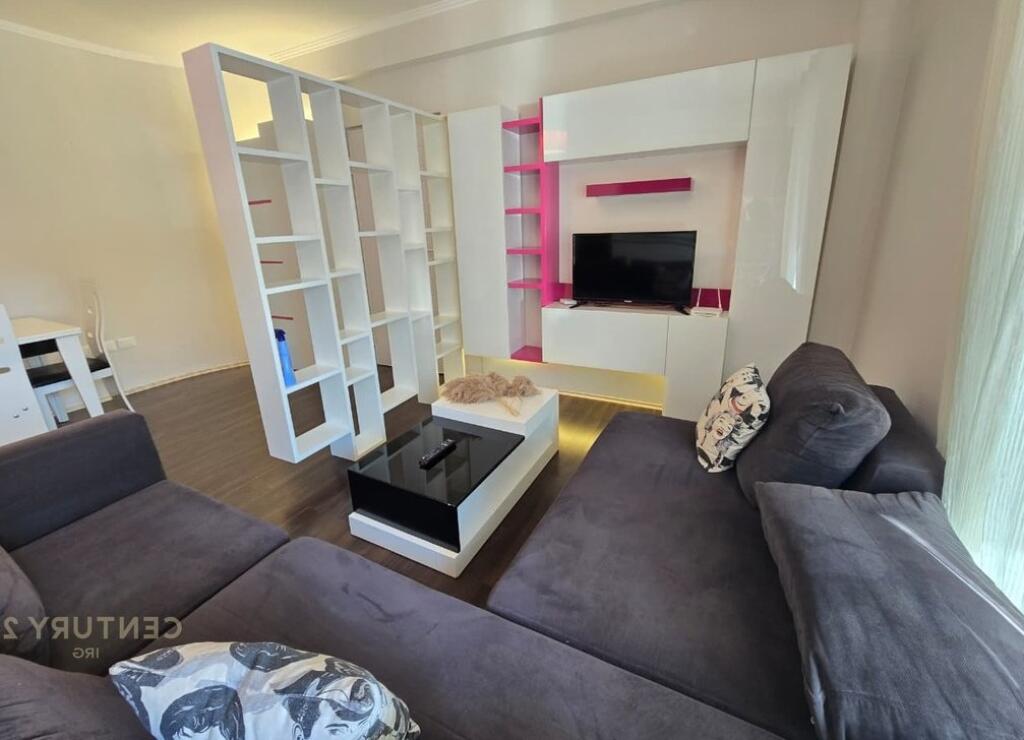 Rezidenca Kodra 1, Apartament 1+1+Post Parkimi.