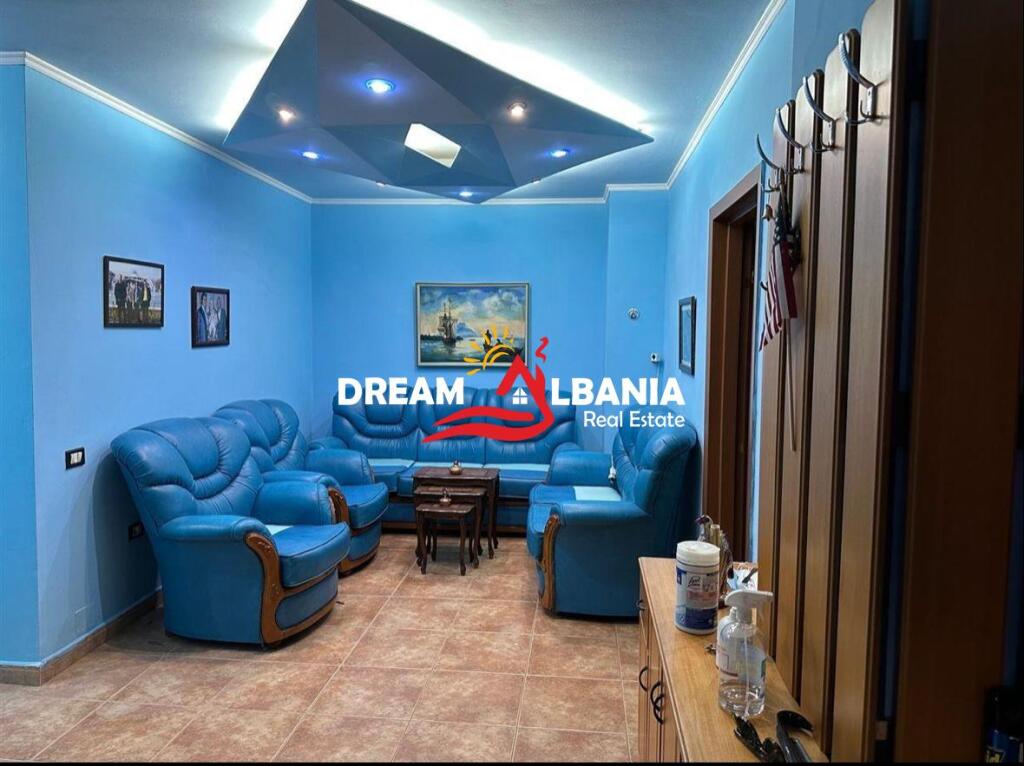 Apartment 3+1+2 for sale in Bllok behind Kinema Agimit in Tirana (ID 4131393)