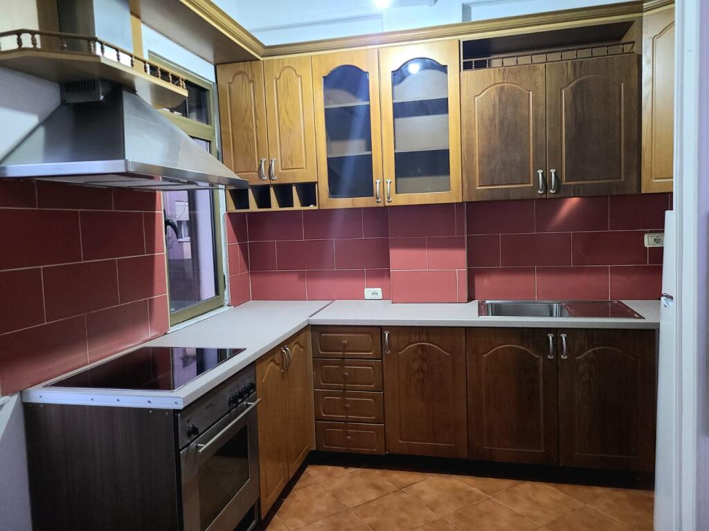 APPARTAMENTO 1+1. 35000 LEKE.JORDAN MISJA