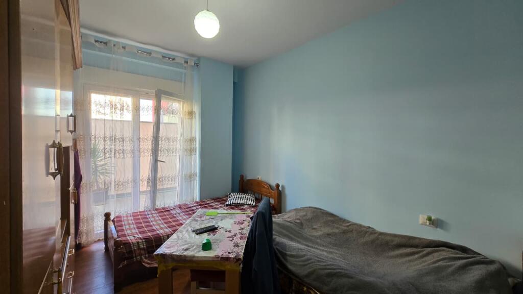 Apartment 2+1 with super veranda for sale in Yzberisht