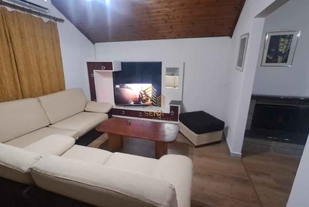 Qira, Hyrje Private, 1+1+blk,21 Dhjetori, 45,000 Lek/muaj