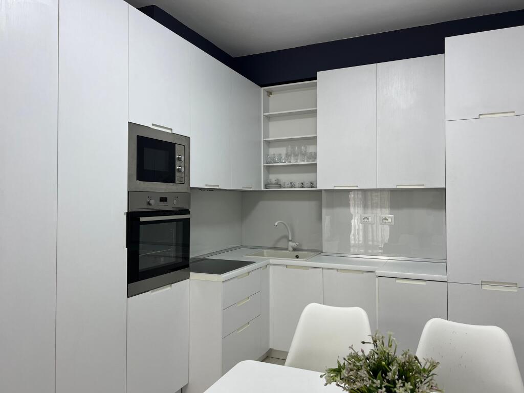 Apartament me pamje deti Per Qera Ne Vlore