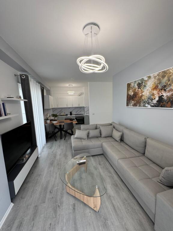Appartamento 2+1 in vendita, Univers City, 400 euro