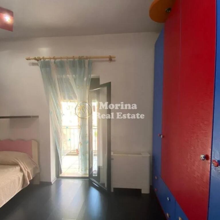 Shitje, Apartament 2+ 1, te Rruga e Durresit, perballe me Koloseun, Cmimi 168000 Euro