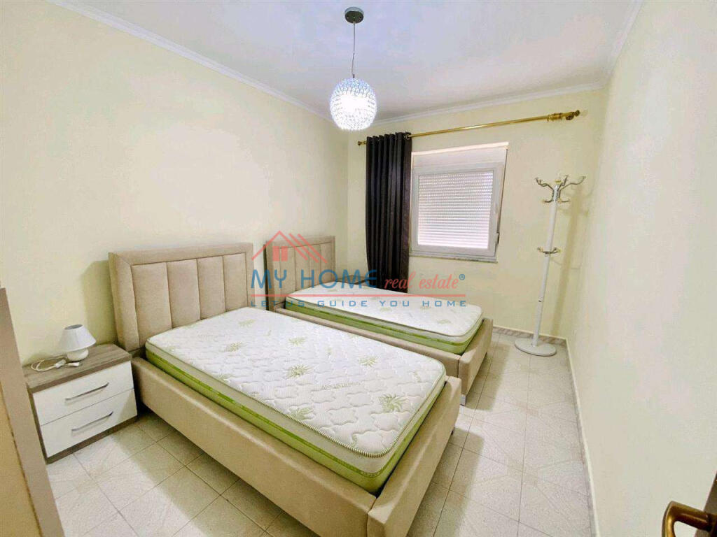 Apartament 2+1 me qera Rruga Fortuzi ne Tirane