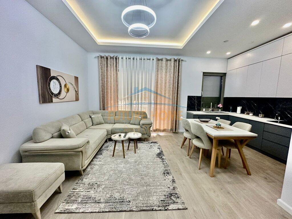 Qera, Apartament 2+1+Post Parkimi, Kompleksi Delijorgji