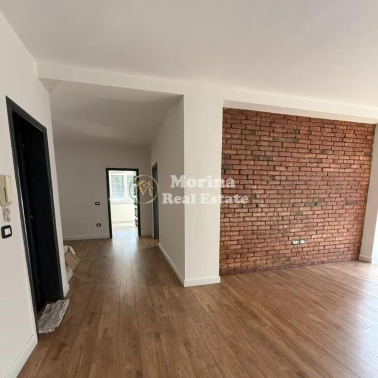 Qera, Apartament 2+1+Blk, Komuna Parisit, 850 euro/muaj