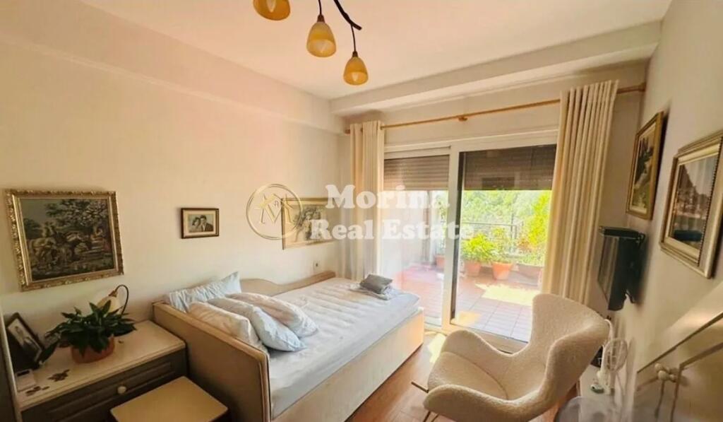 Rent, 2+1 Apartment, at Dry Lake, Hamdi Garunja Street, 900 euro/month