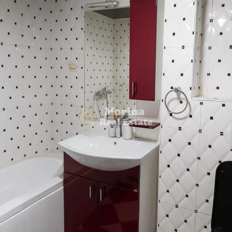 Qera, Apartament 2+1, Shallvaret, 600 euro/muaj