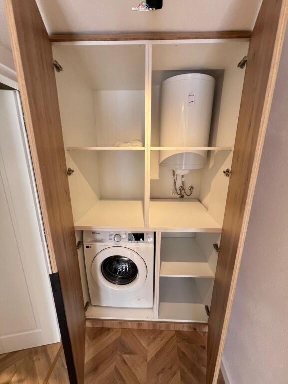 Vile Me Qera 2+1 prane Kompleksit Grand (ID BV22512) Tirane