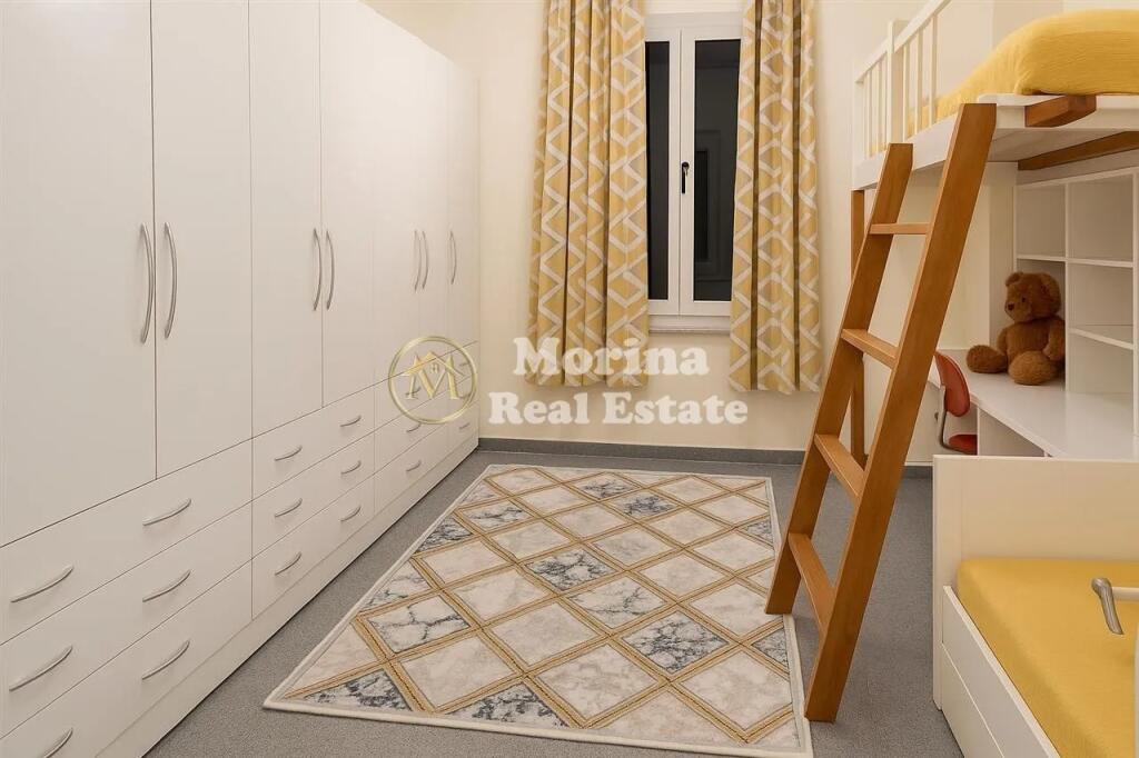 Qera, Apartament 2+1, Shallvaret, 600 euro/muaj