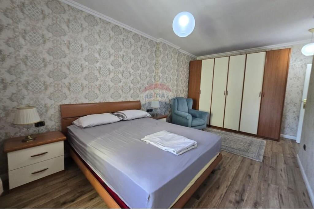 2+1 Apartment for sale in Bllok !