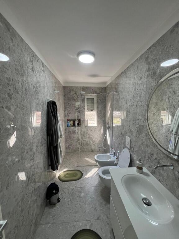 Villa in vendita vicino alla stazione ferroviaria