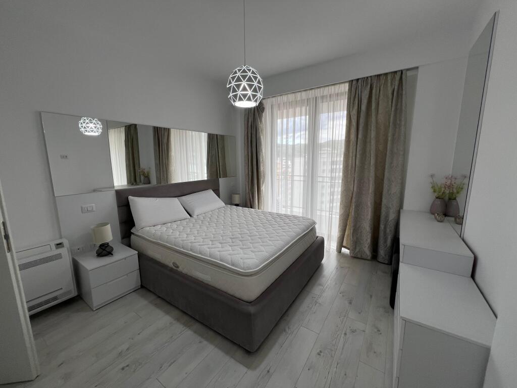 Apartament me pamje deti Per Qera Ne Vlore