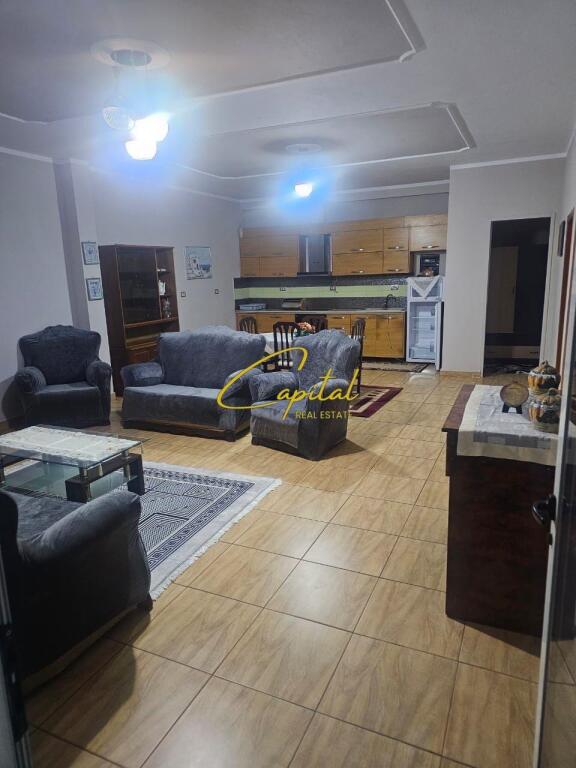 APARTAMENT ME QERA 2+1 SAUK 35.000 LEKE