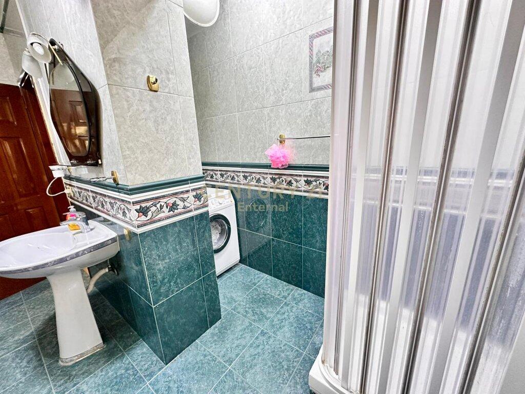 Apartament për qira 2+1 në Rrugën e Durrësit