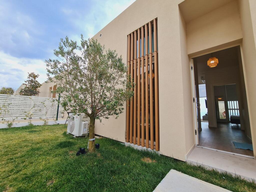 Appartamento tipo villa nel Green Coast Resort and Residences Palase