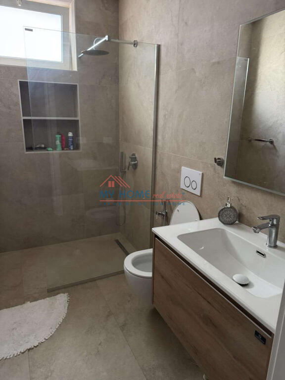 Appartamento 2+1 in affitto Centro Tirana