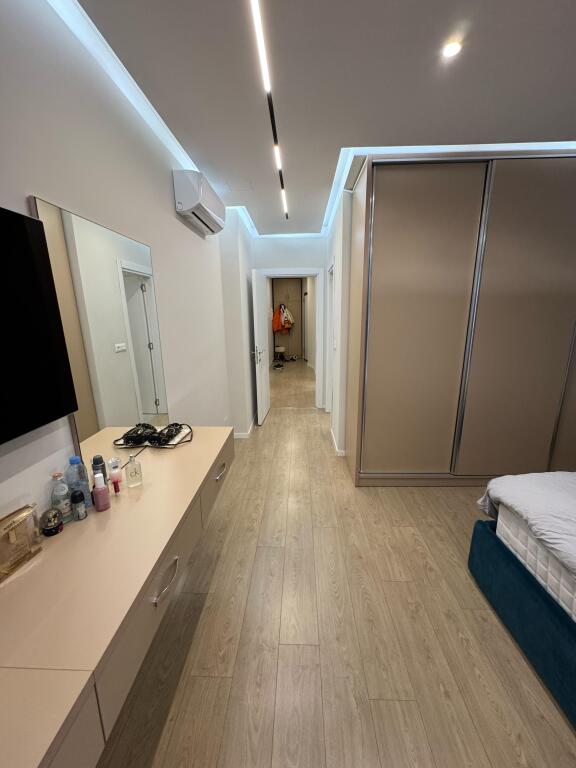 Shitet apartament 2+1+2 me post parkimi (me çmim ekstra) – Fillimi i Kodres se Diellit 1