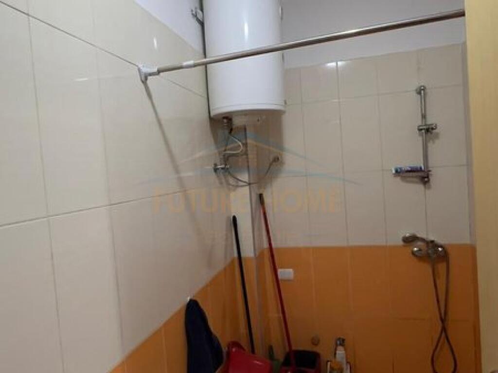 Shitet apartament 1+1 prane Fondacionit Eleonor