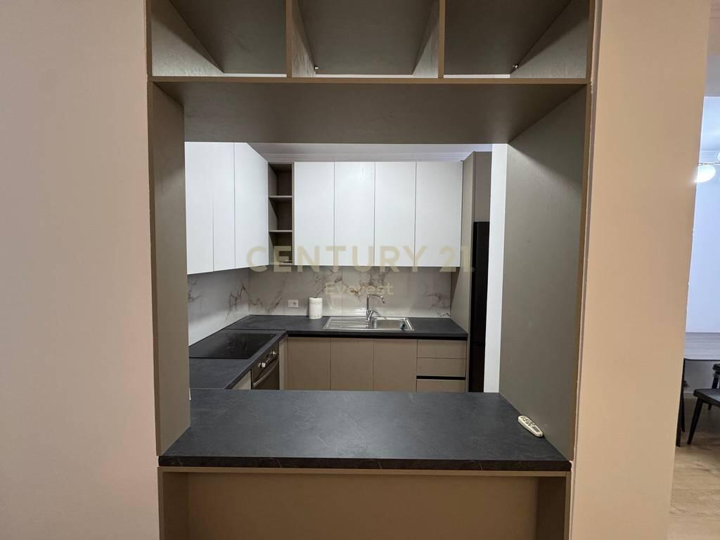 YZBERISHT, JAPIM ME QIRA APARTAMENT 2+1!!