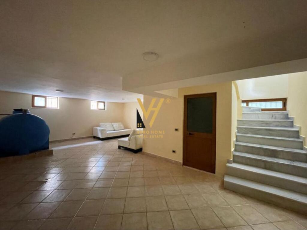 JEPET VILE INDIVIDUALE ME QIRA TE KODRA E PRIFTIT 1.300 EURO