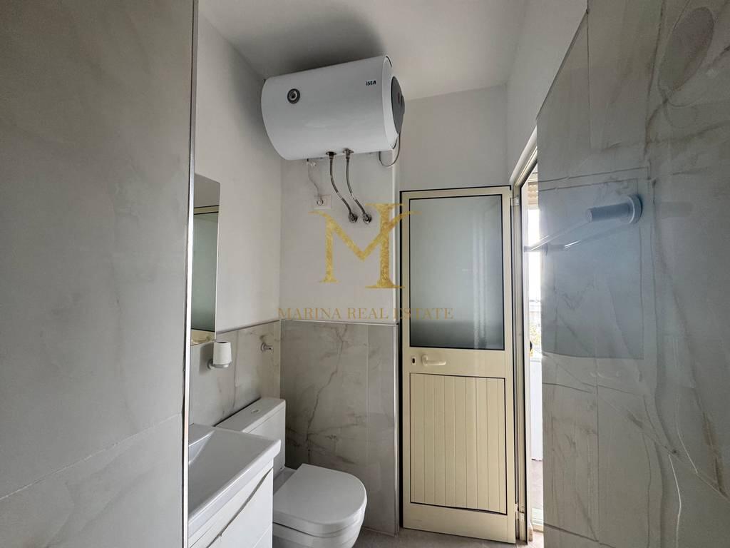 Shitet Apartament 3+1+2, Durres, zona Rrota e Kuqe – Pamje nga Deti!!