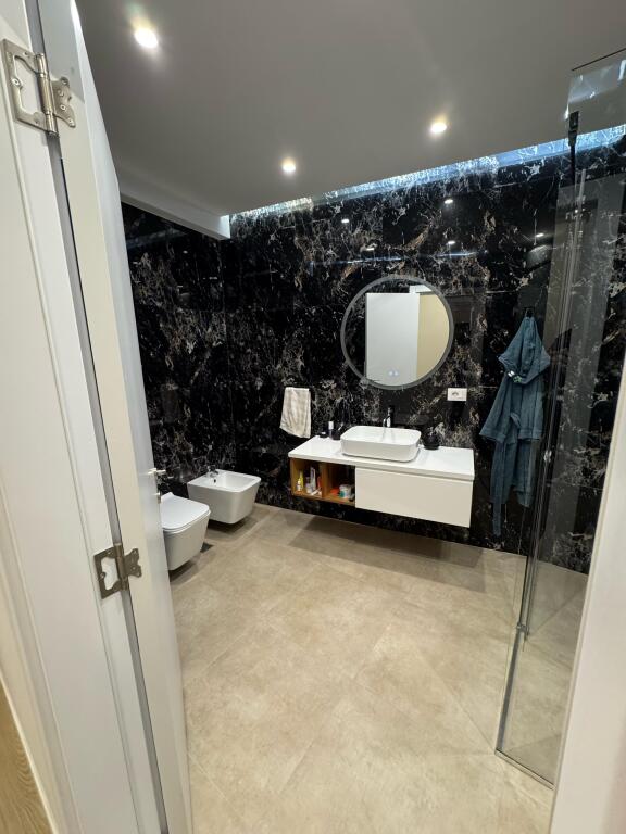 Shitet apartament 2+1+2 me post parkimi (me çmim ekstra) – Fillimi i Kodres se Diellit 1