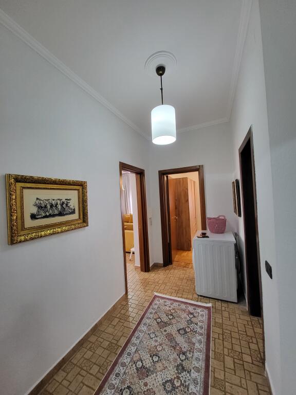 Apartament 2+1 per shitje tek Mine Peza