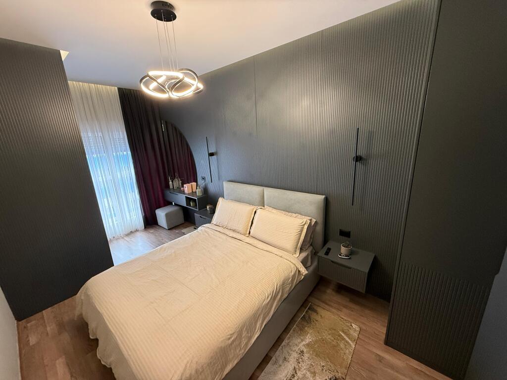 Shitet Apartament 1+1 tek Magalem 21, Ali Demi !!