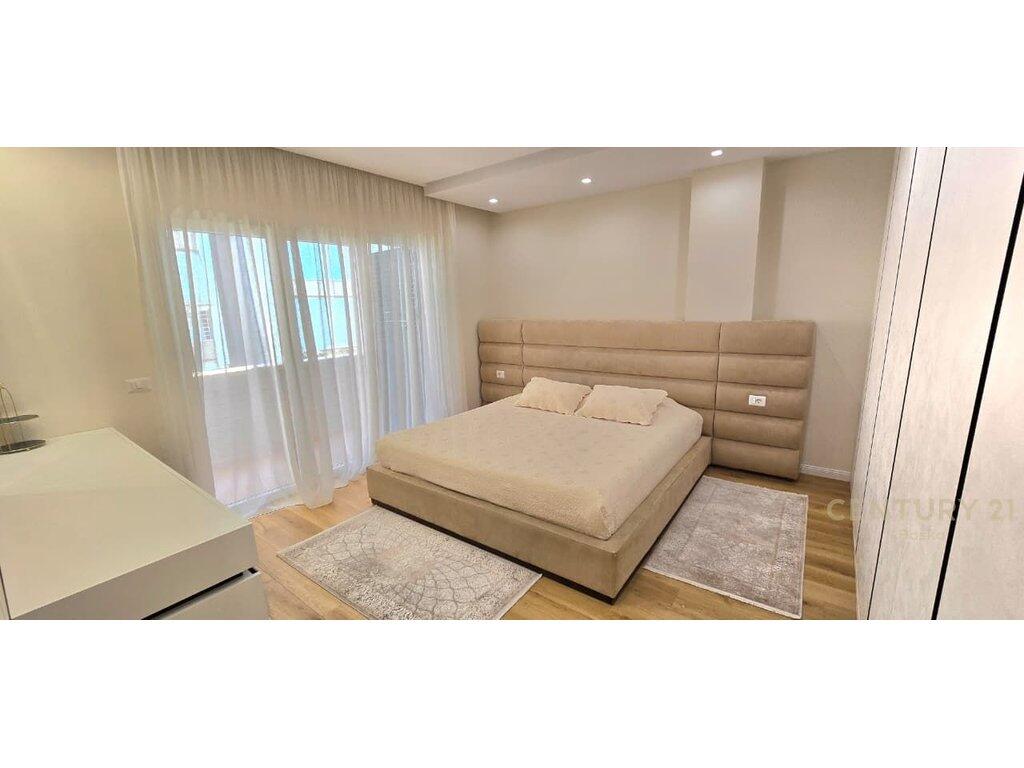 Vendesi in vendita Appartamento 2+1+2 con 3 Balconi + Parcheggio | Lago Secco