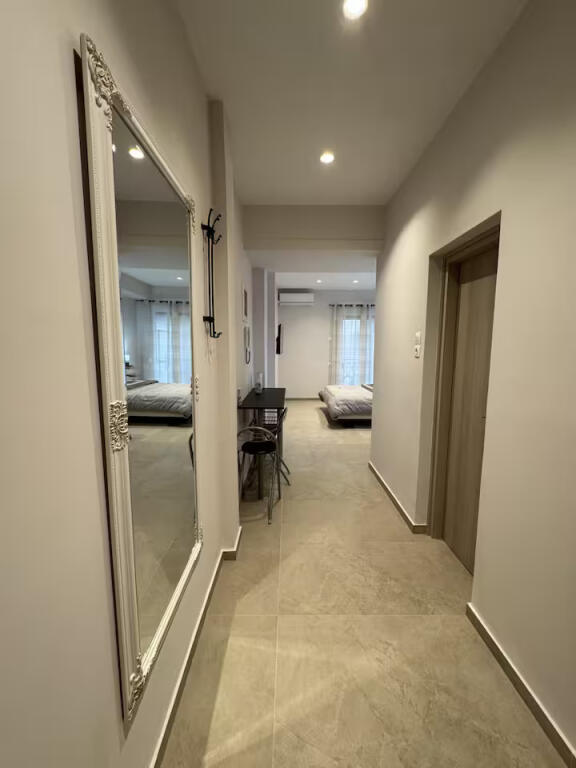 Apartament me qera 1+1 prane Shkolles Mihal Grameno (ID B2101310) Tirane