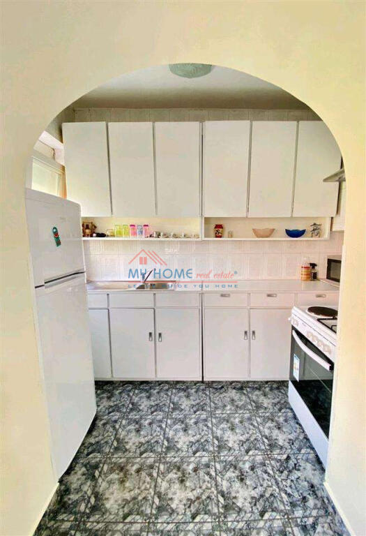 Apartament 2+1 me qera Rruga Fortuzi ne Tirane