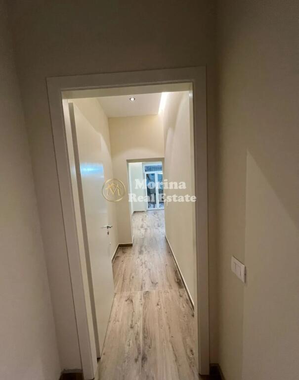 Qera, Ambient Biznesi, Myslym Shyri 400 Euro/ Muaj