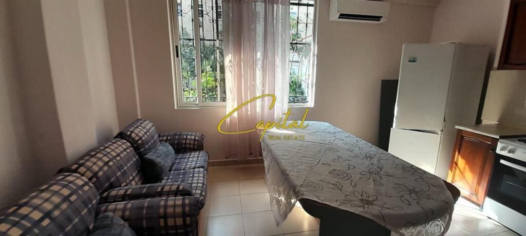 APARTAMENT ME QERA 2+1 XHAMLLIKU 50.000 LEKE