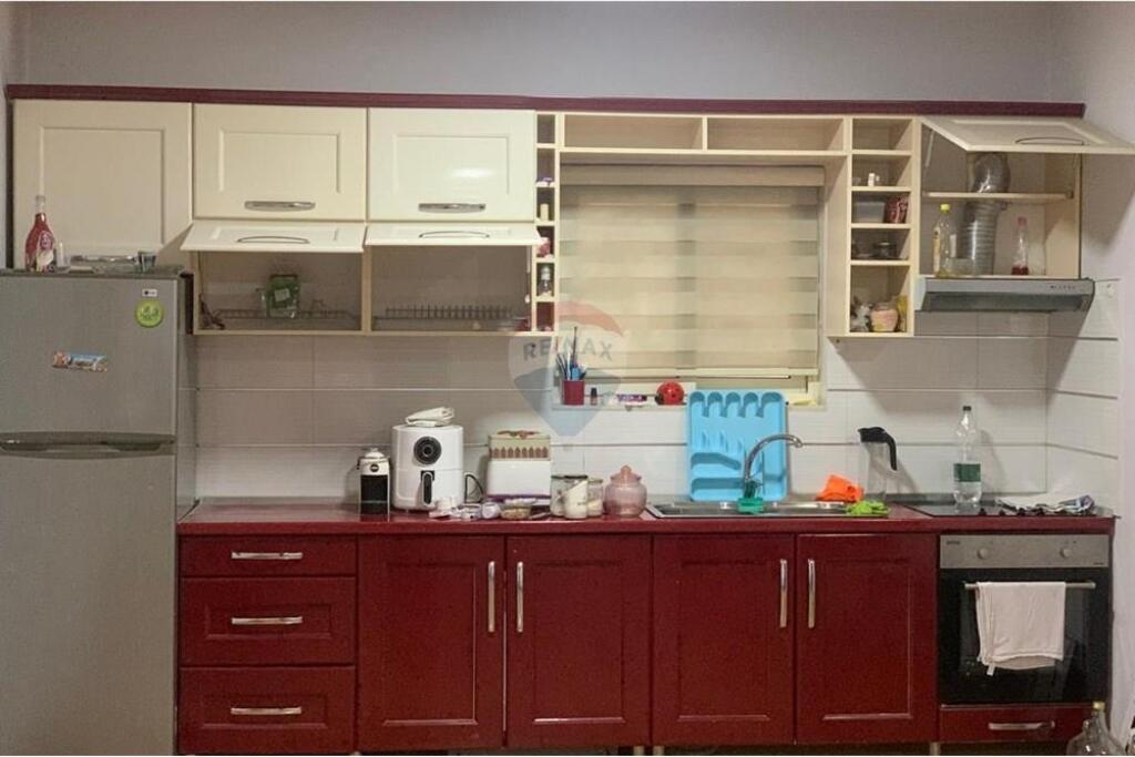 Apartament 2+1 Për Qira - Bulevardi Migjeni, Tiranë