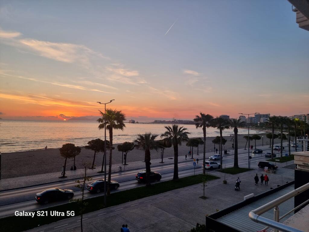 Jepet Apartament Me Qera , Ne Vlore