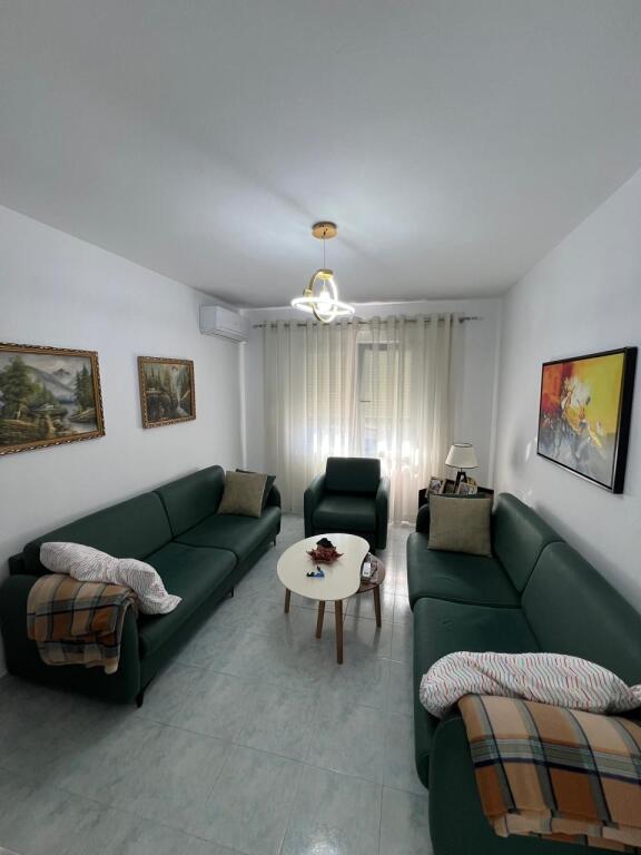 Villa in vendita vicino alla stazione ferroviaria