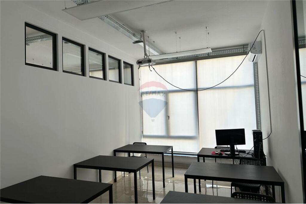 Dyqan - Për Qira - Rruga Eduard Mano, Tiranë (ID: 530491004-162)